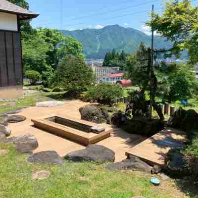 魚沼の隠れ温泉「くつろぎ庵」 Hotel Exterior