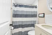 NEW!Charming 2-bedroom apartment in Auburn close to Campus!