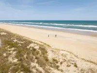 The Sanderling - Beach