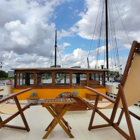 Charming captain's cabin on the historic ship De Hoop