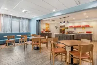 希爾頓歡朋飯店-尤福拉 - 早餐