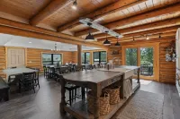 Rent the Snowberry Inn-Large kitchen & Gathering room Ensuite bath in all rooms