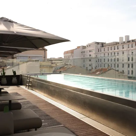 Five Seas by Inwood Hotels