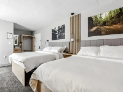 The Mulberry Hotels in Hocking County