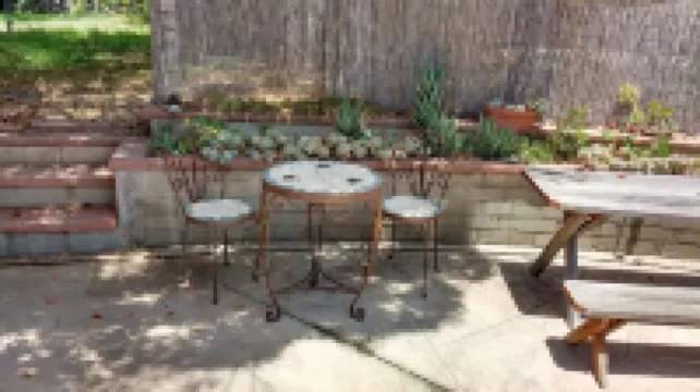 Country Cottage with hilltop views - Families and Pets welcome!