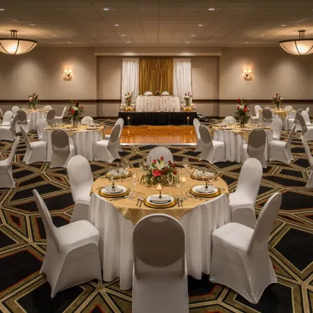 Four Points by Sheraton Bellingham Hotel & Conference Center