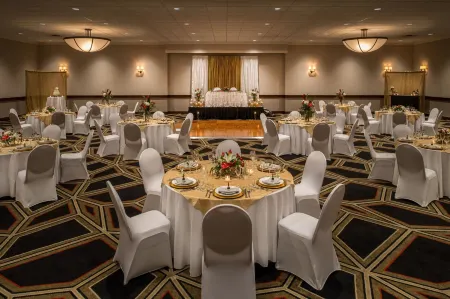 Four Points by Sheraton Bellingham Hotel & Conference Center