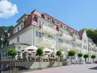 Hotel Cesarskie Ogrody Hotels near Ferry