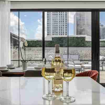 The Theodore New Orleans Dining/Meeting Rooms