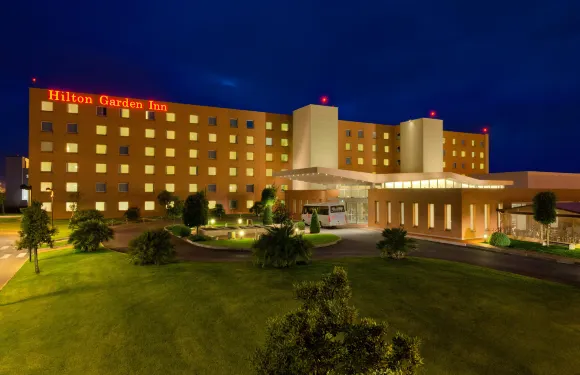 羅馬機場花園客棧酒店