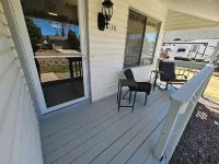 5 mins from Chadfield reservoir Tranquil 4-bedroom house AC in West Littleton Hotels in Ken Caryl