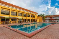 Quality Inn & Suites Conference Center Hotels in Tarpon Springs