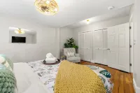 3BR Bungalow by Oakhurst - Decatur