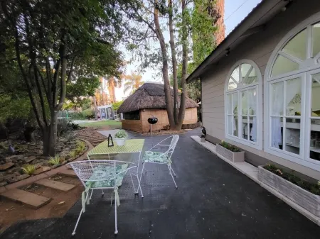 Casa de Santos B&B Cosy Cottage - close to OR Tambo Airport