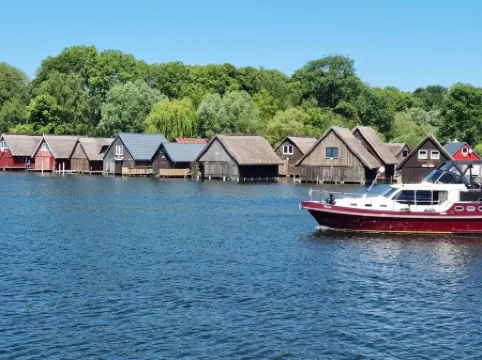 Modern und Gemütliches Apartment im Herzen der Müritz Stadt - Röbel!