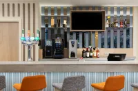 Hampton by Hilton Rochdale - Bares
