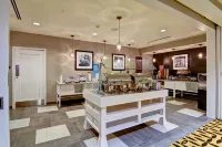 Hampton Inn & Suites Cincinnati-Downtown