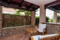 Three-room apartment for 5, on the beach