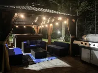 Otters Cove 5 Bedroom Luxury Cottage Hotele w: Clarington