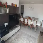Apartamento em Ótima Localização