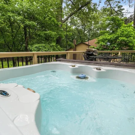 New! Hot Tub • Fire Pit • Slopes