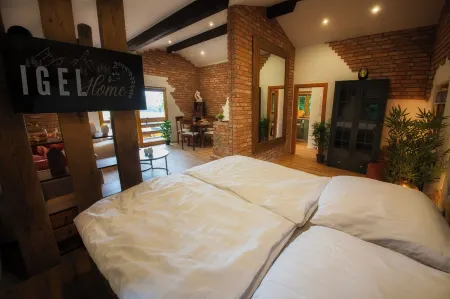 Palisander - vacation apartment in the Eifel. Pet-friendly with wellness Отели в г. Херсдорф