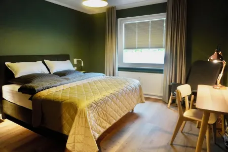 Chez Marie - cozy apartment in a quiet, central location in Bochum Отели рядом с достопримечательностью «Кемнадер-Зе»