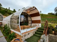 Luxcamp Selo - Merapi View by Horison Hotel di Kabupaten Boyolali