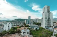 Luxury 3BR Penthouse in Astria