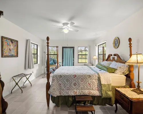 Minutes from Kayaking, Paddleboarding, Natural Springs, and Cedar Key Beach. Hotels in Levy County