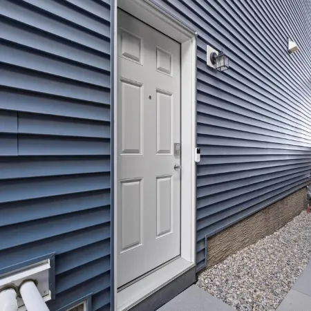 Modern & Cozy 1 Bedroom Suite in SouthWest Calgary - Free Parking + Fast Wifi