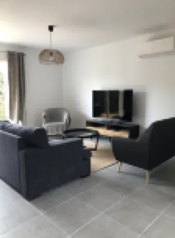 Le Teich : Recent 4 bedroom house