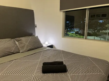 5 minutes from the beach and pool Отели рядом с достопримечательностью «Плайя Мирамар»