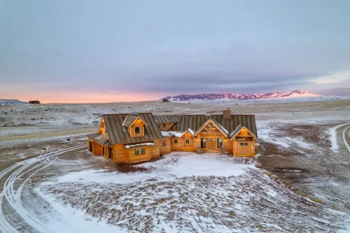 Brand New Cabin with Hot Tub on 800-acre Guest Ranch