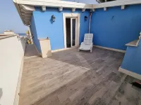 Newly renovated apartment with terrace, 5 minutes walk to the beach Hotel a Portopalo di Capo Passero