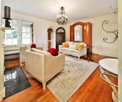 Luxe 2BR home beside downtown historic district Greer, SC