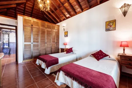 Panoramic views and ideal area to rest and see the island of La Palma