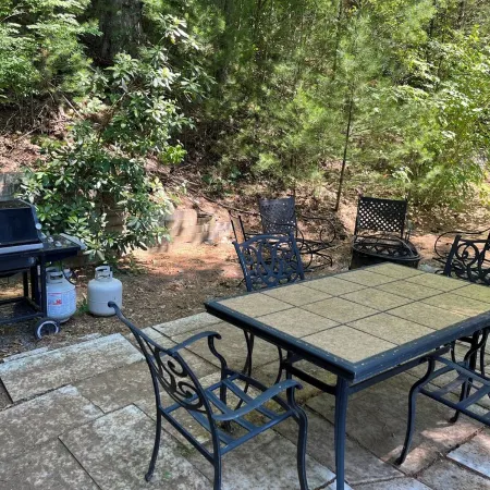 Cottage on east side of Lake Bomoseen, on-site boat slip included