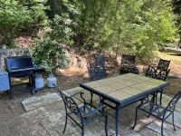 Cottage on east side of Lake Bomoseen, on-site boat slip included