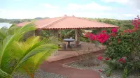 ANNSRENTAL Luxury Beachfront  - Stunning Views - Private Pool -  Steps