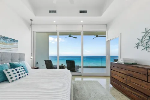 Lighthouse Point Residences - homestay