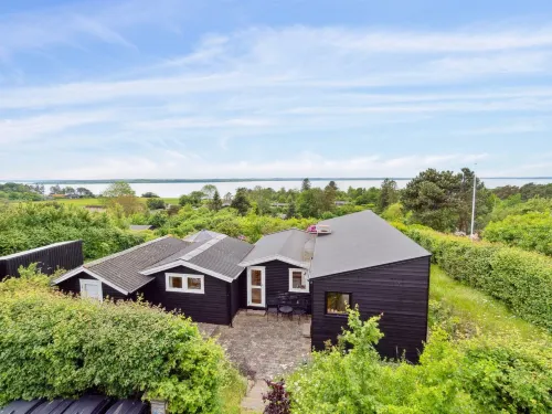 "Skamhals" - 440m to the Fjord Hotels in Frederiksvaerk