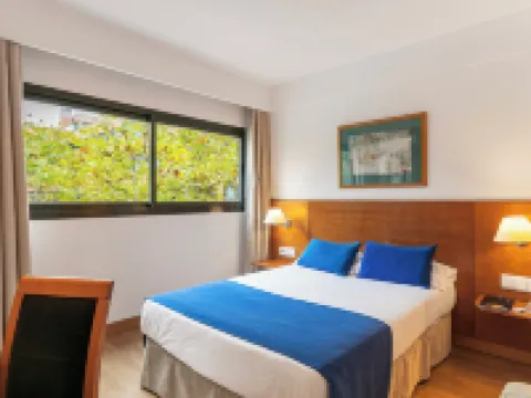 Sercotel de Los Reyes サン・セバスティアン・デ・ロス・レイエスのホテル