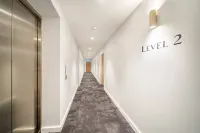 Modern 2BR Apartment in Lower Hutt's Heart