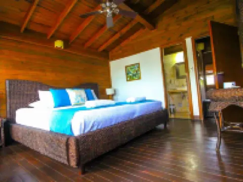 Casa Cordoba Baru Hotels near Isla Barú