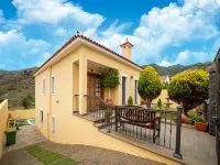Villa in Tenerife with Pool and Sea Views