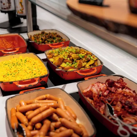 Holiday Inn EINDHOVEN AIRPORT by IHG