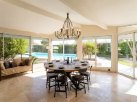 Magnificent villa with private pool