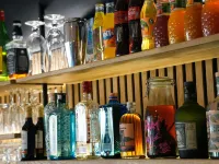 宜必思卡昂厄洛維勒薩瓦里飯店 - 酒吧