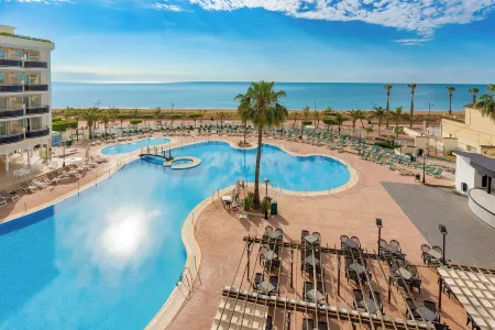 Peñiscola Plaza Suites Отели в г. Пенискола